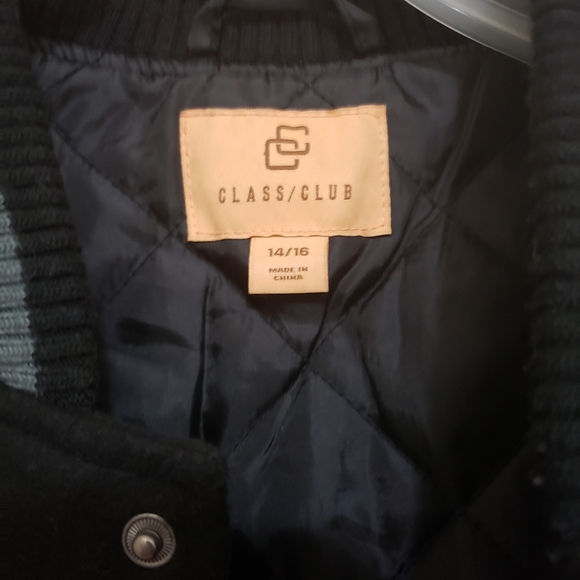 Jacket - Picture 2 of 3